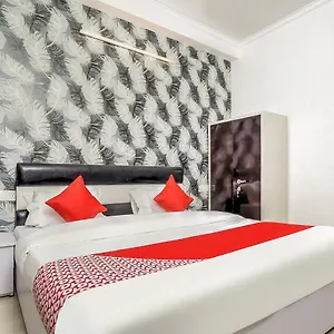 Hotel Oyo 19132 K Residency