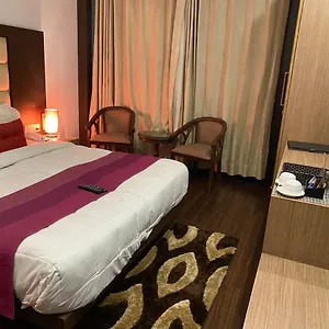 Guest house Indiyaah Residency